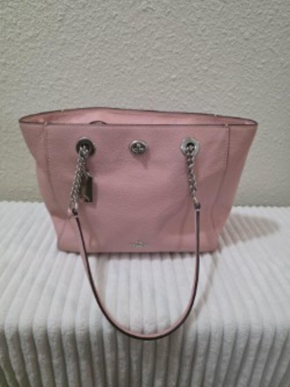 Coach Pebble Leather Turnlock Chain bag- Powder Pink